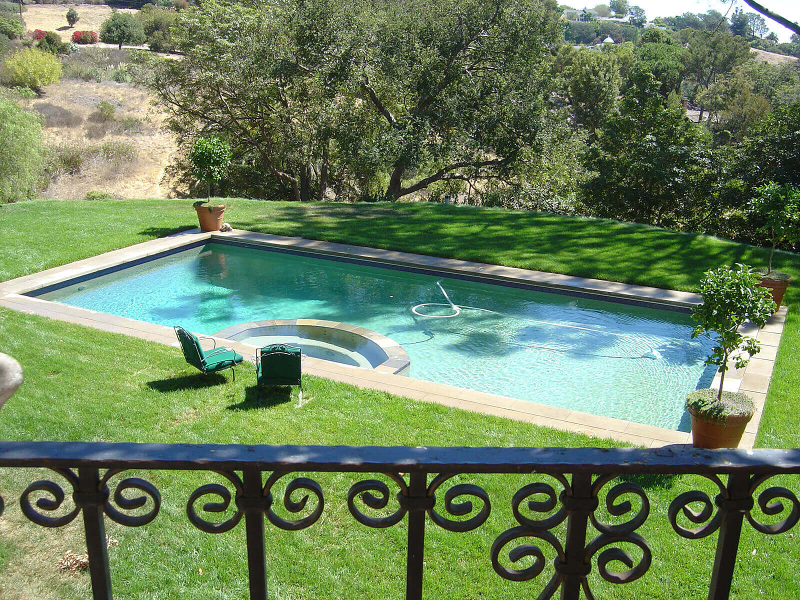 Los Angeles pool builder